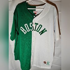 Mitchell& Ness XL Boston Celtics button up shirt New with no tags.